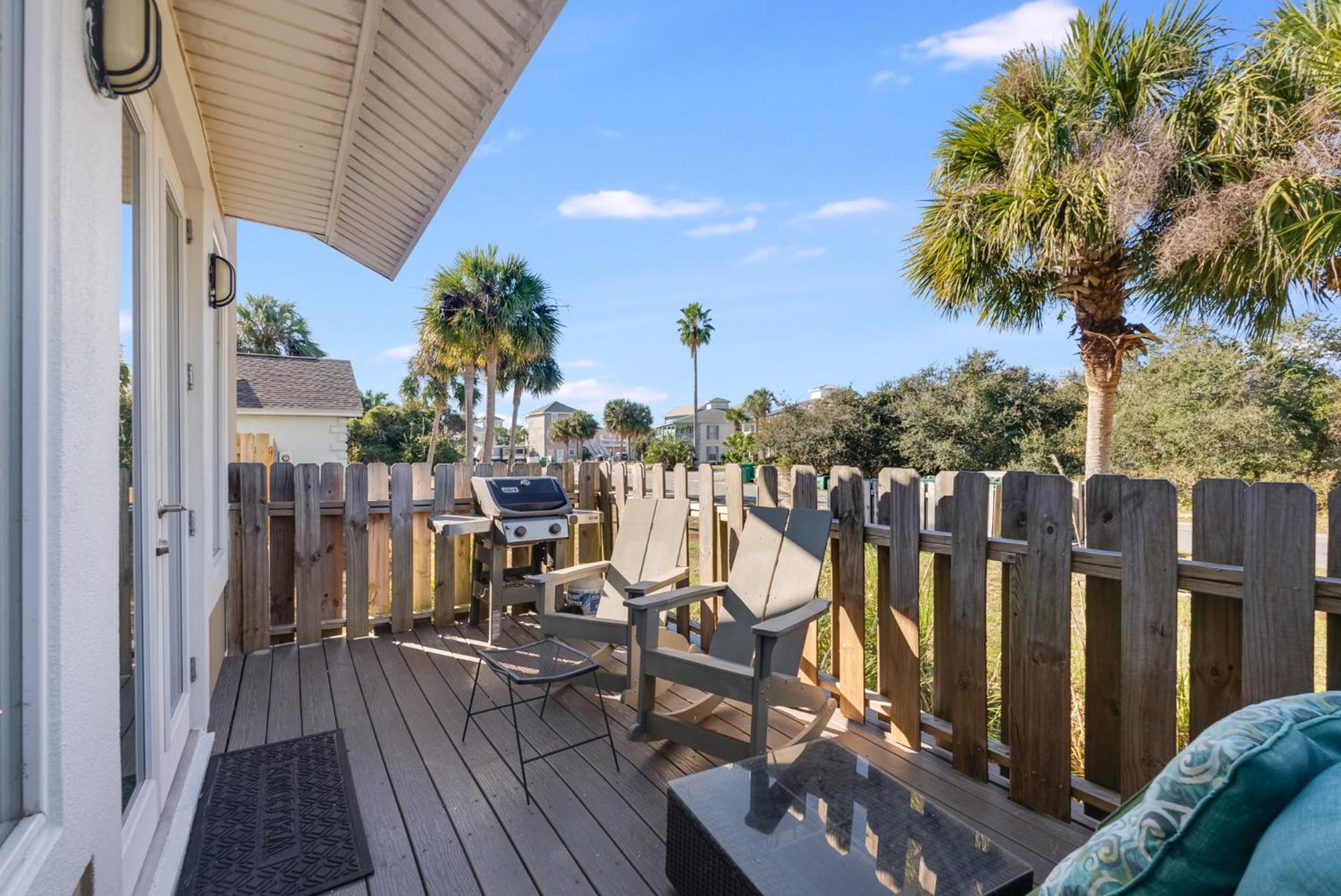 Decked Out Pcb Holiday home *